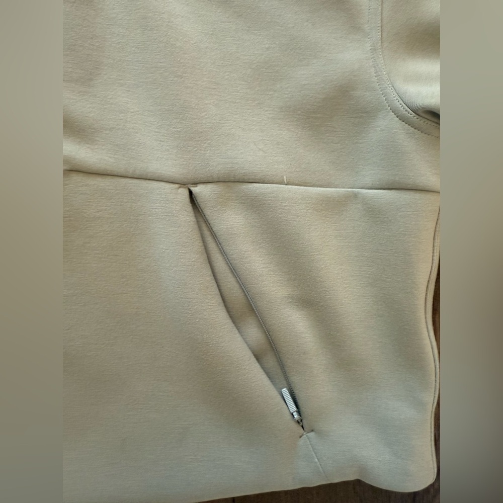Lululemon Soft Oversized Zip Hoodie in Green Fern Size XL/XXL - Picture 3 of 13